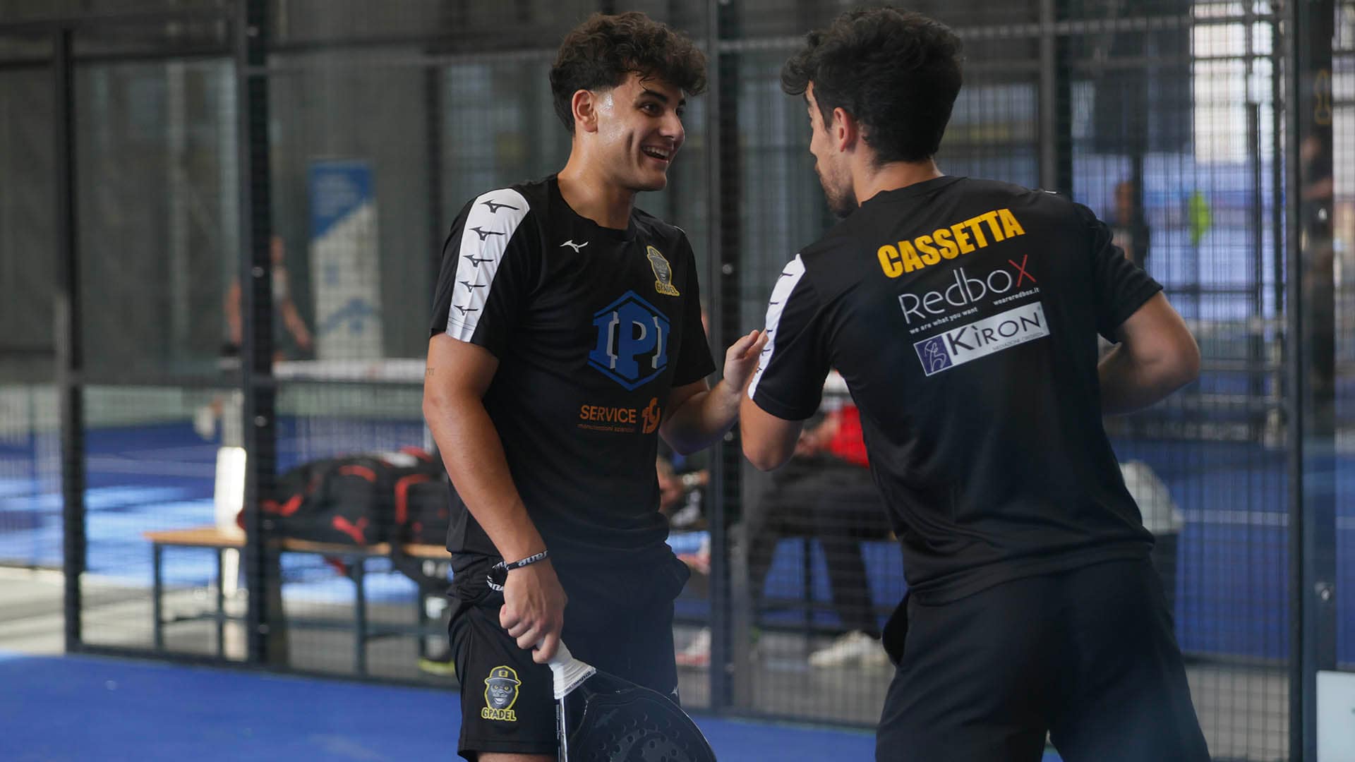 _0016_Gpadel575
